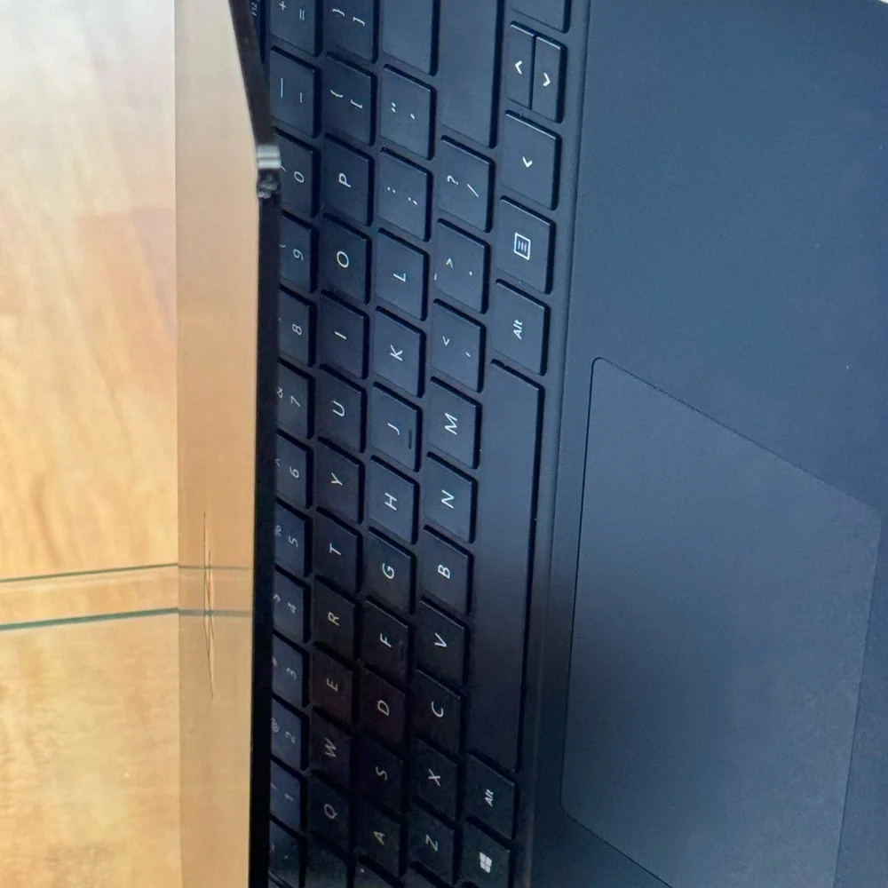 Microsoft Surface Laptop 13.5inch 3 i7/256gb/16gb ram